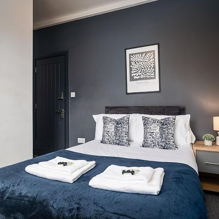 Private En-Suite Room - Shared Living Space & Kitchen - Wakefield - Central Exterior foto