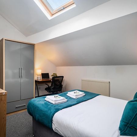 Private En-Suite Room - Shared Living Space & Kitchen - Wakefield - Central Exterior foto